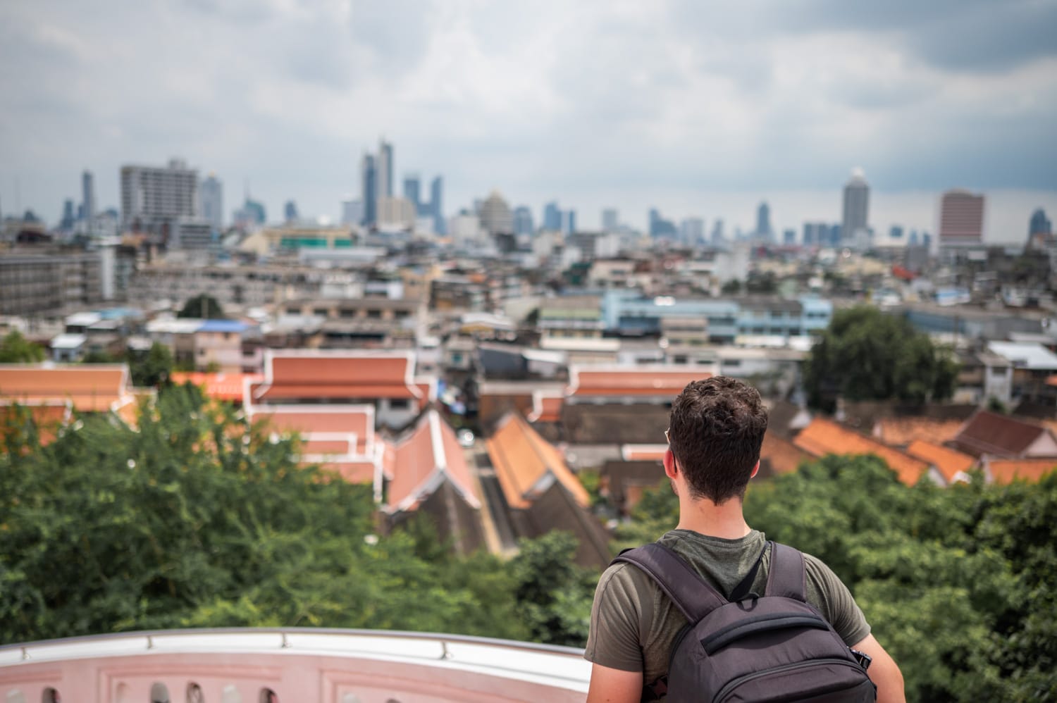 Bangkok Hotel Empfehlungen (10) Nils Alexander Kemna blickt vom Wat Saket auf Bangkoks Altstadt