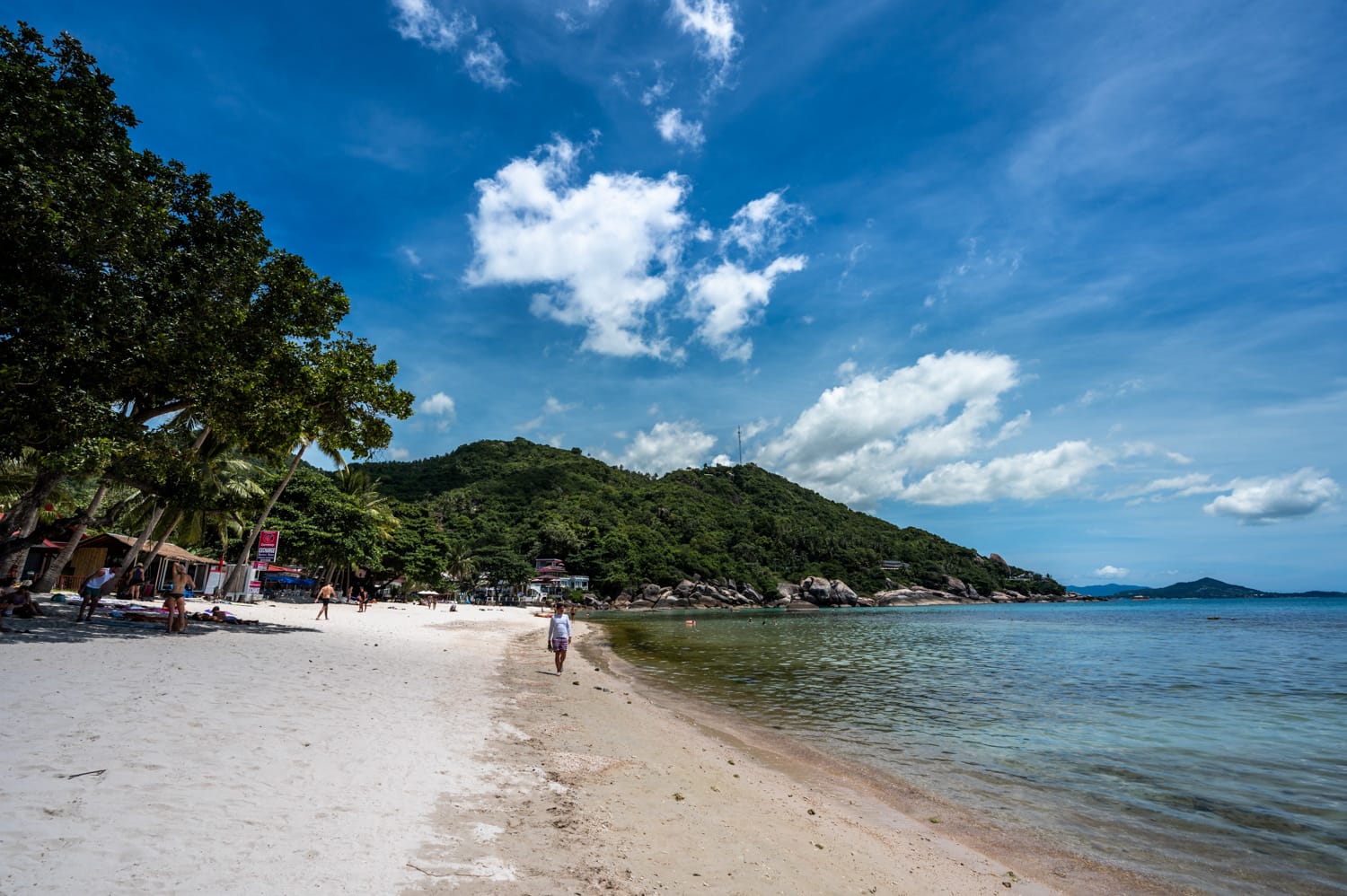 Crystal Beach Silver Beach (2) Wenige Touristen am Crystal Beach auf Koh Samui im Mai