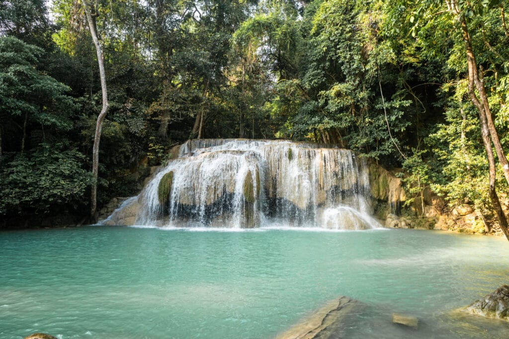 Ebene 2 Erawan Wasserfall