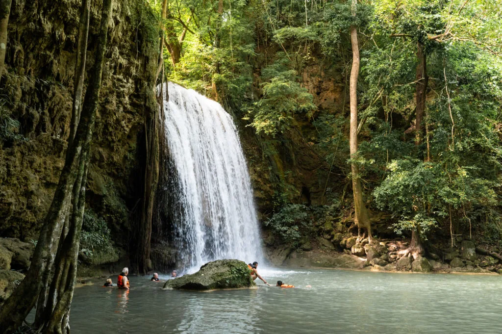Ebene 3 Erawan Wasserfall