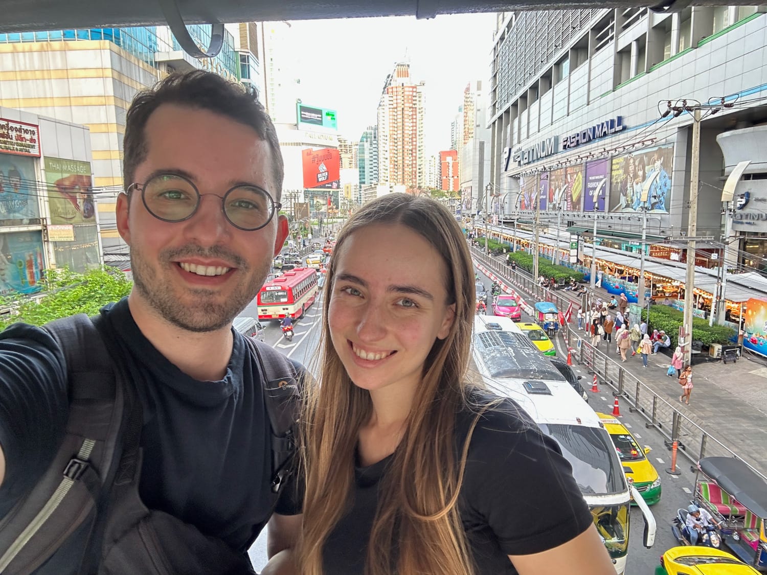 bangkok recherche vanessa alex Nils Alexander Kemna und Vanessa Mosch auf Recherche in Bangkok