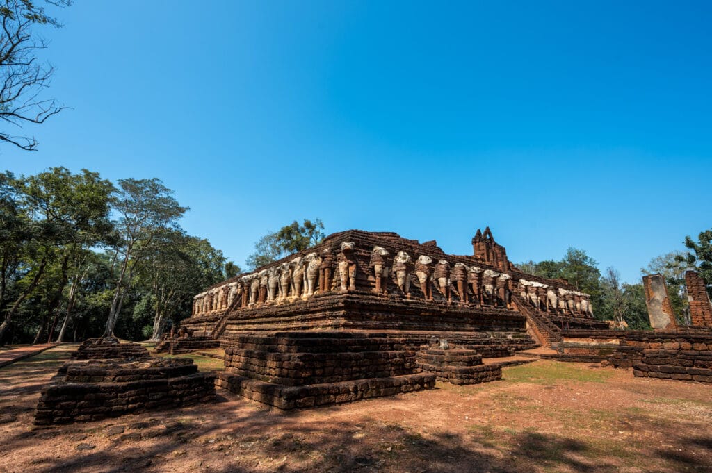 Wat Chang Rob in Kamphaeng Phet