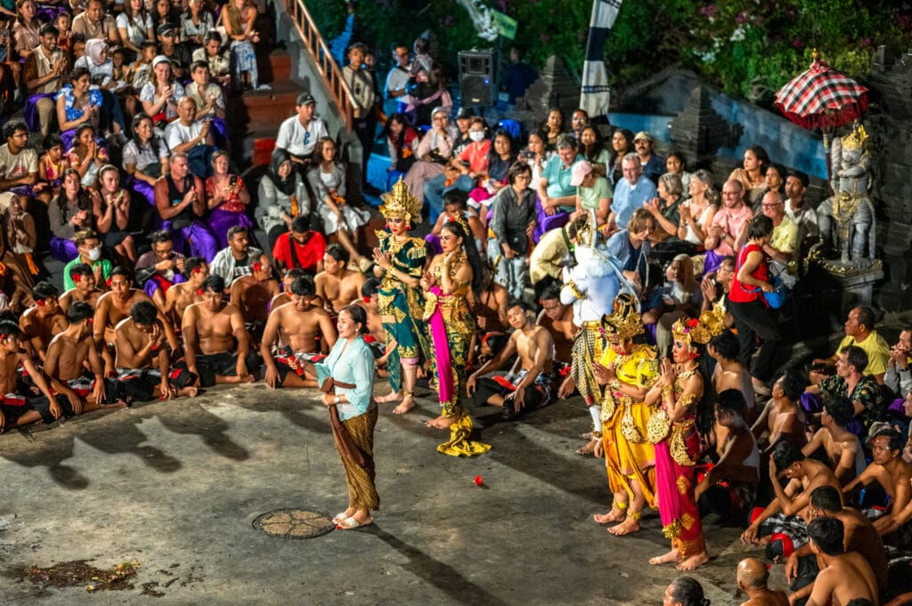 Prinzessin Sita beim Kecak Dance in Uluwatu