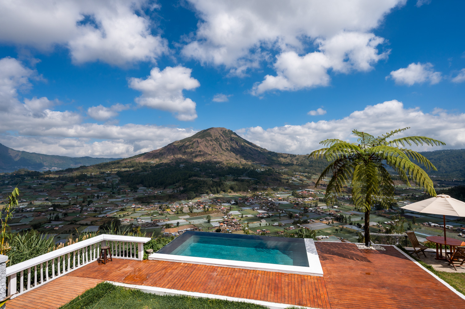 Kintamani Bali (12) Glamping Lodge mit Blick auf den Batur