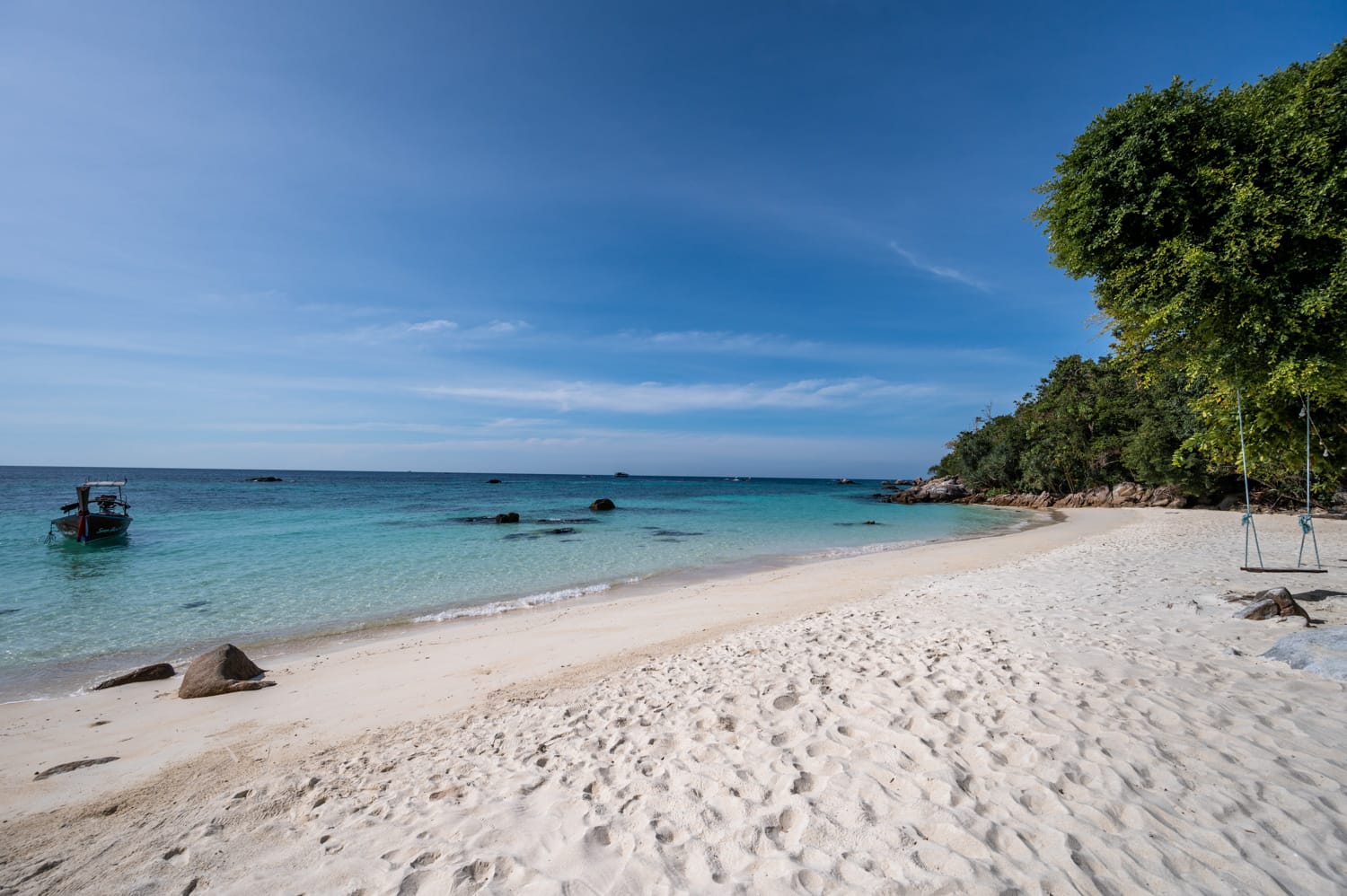 Strand des Sanom Beach Resorts auf Koh Lipe