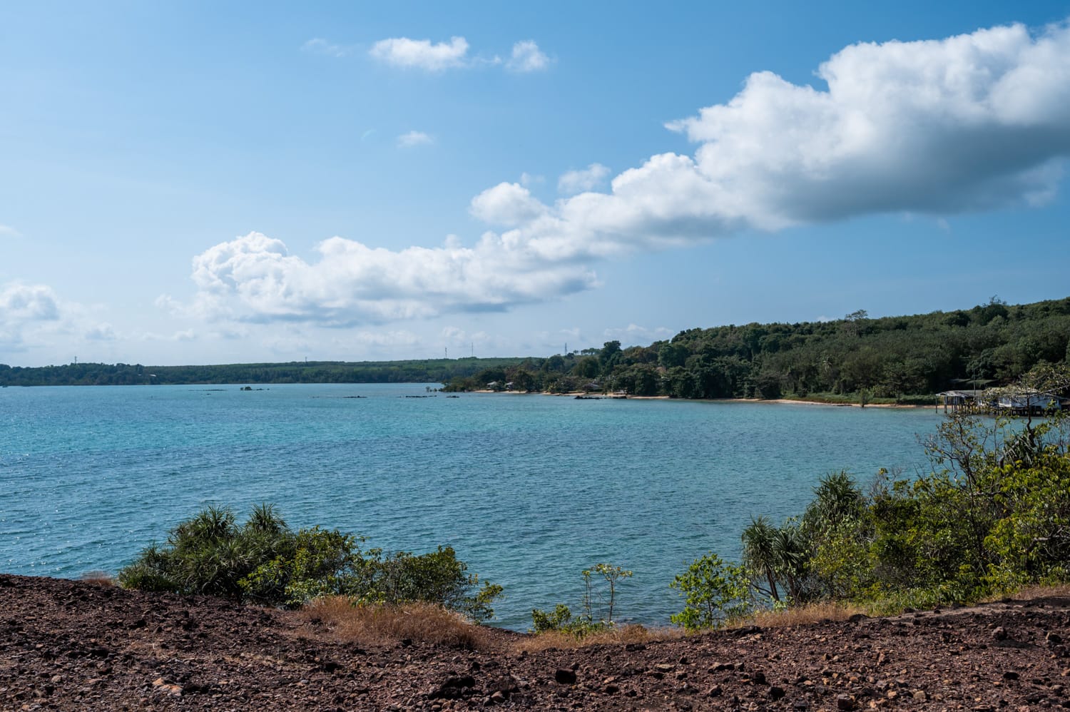 Koh Mak (9) Felsen an der südöstlichen Küste von Koh Mak