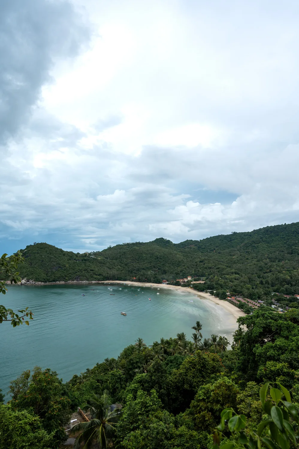 Ausblick vom Viewpoint oberhalb des Wat Thong Nai Pan