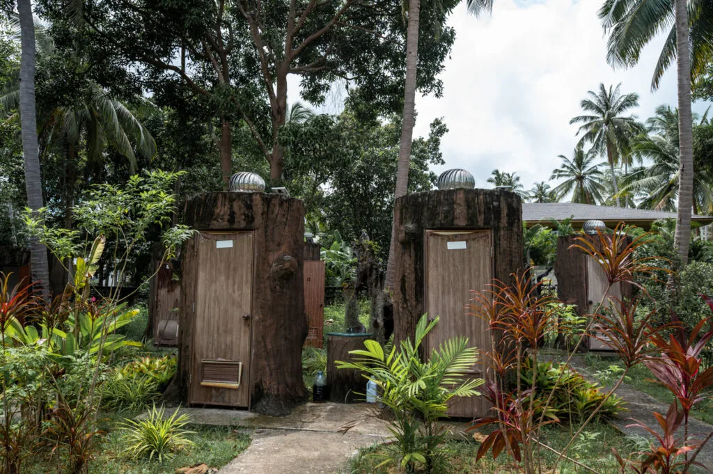 Toiletten im Wat Ampawan auf Koh Phangan