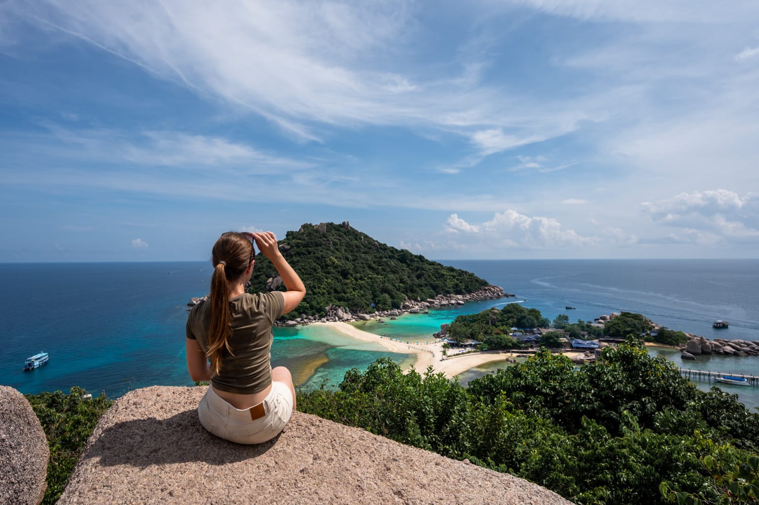 Koh Phangan Sehenswürdigkeiten (72) Vanessa Mosch am Koh Nang Yuan Viewpoint