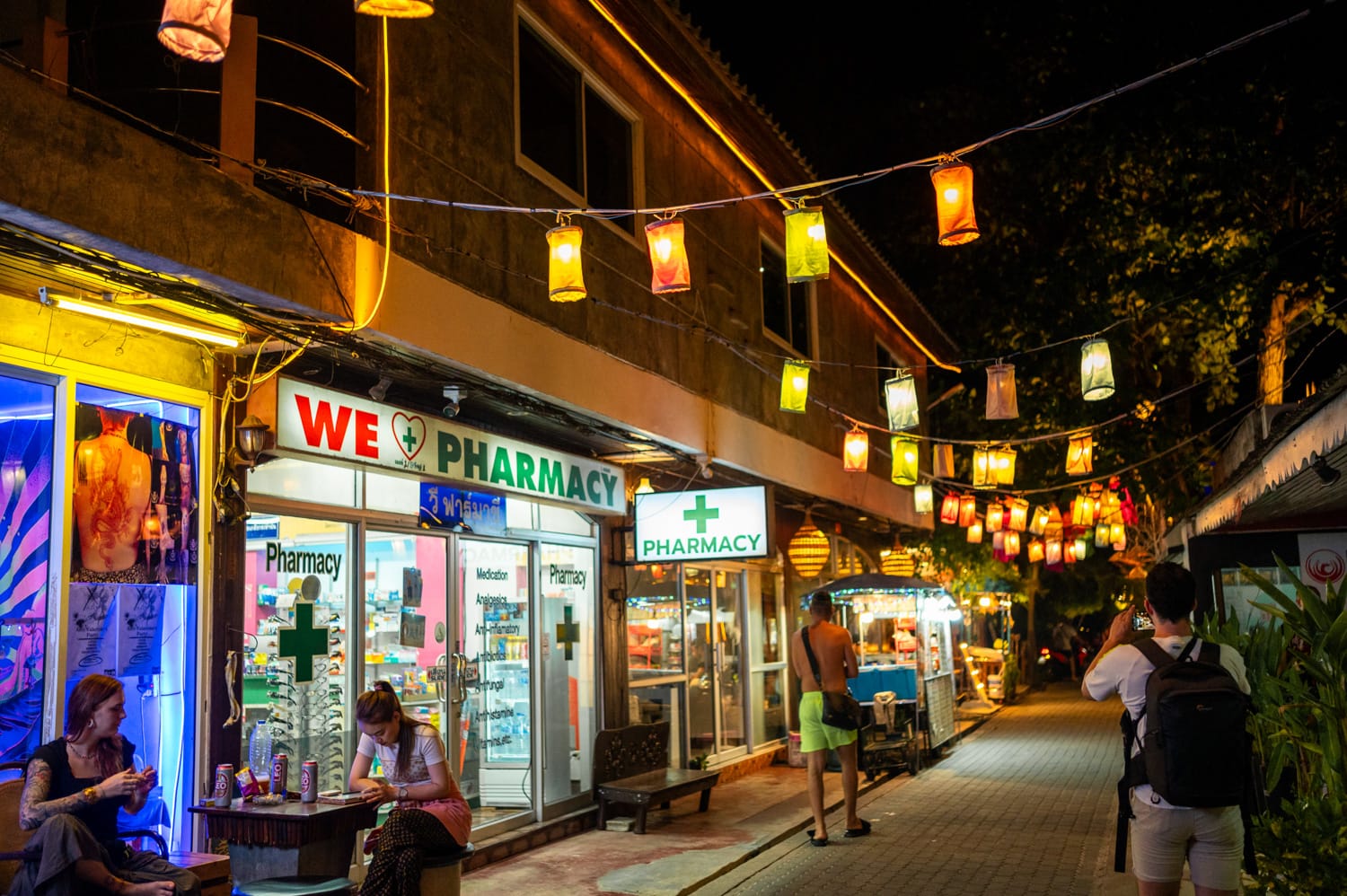 Koh Tao Hotels (6) Abend auf der Sairee Walking Street