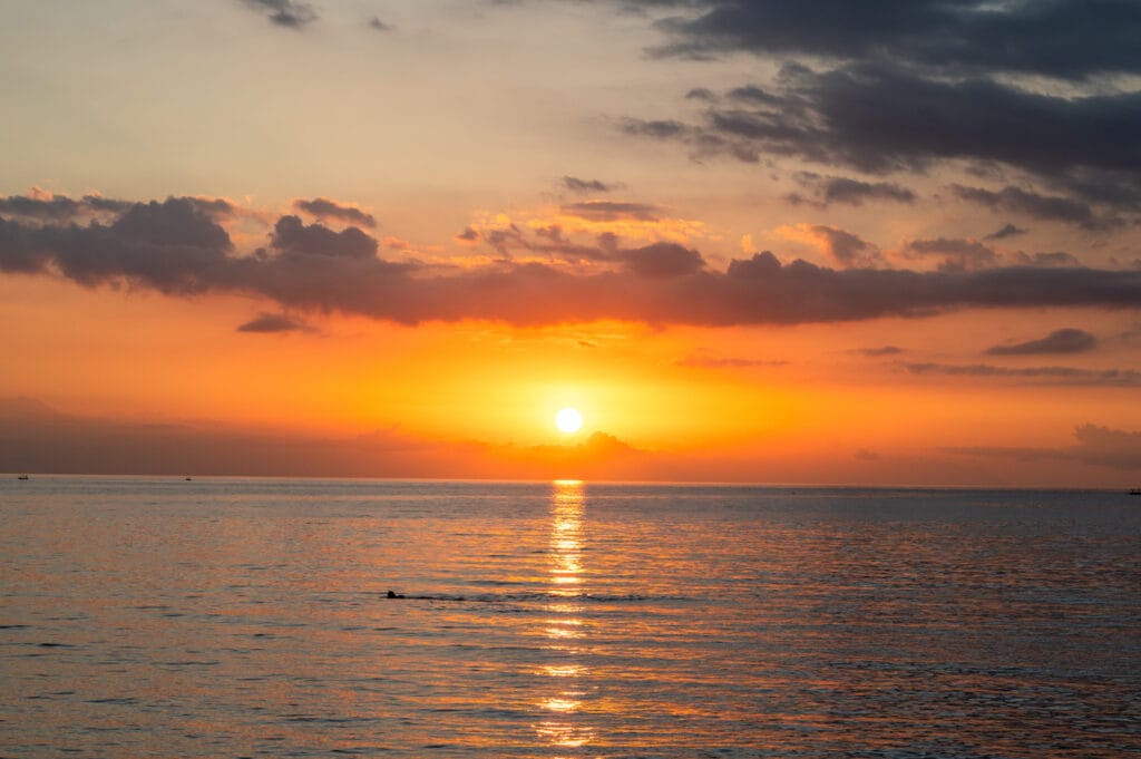 Sonnenuntergang am Lovina Beach auf Bali