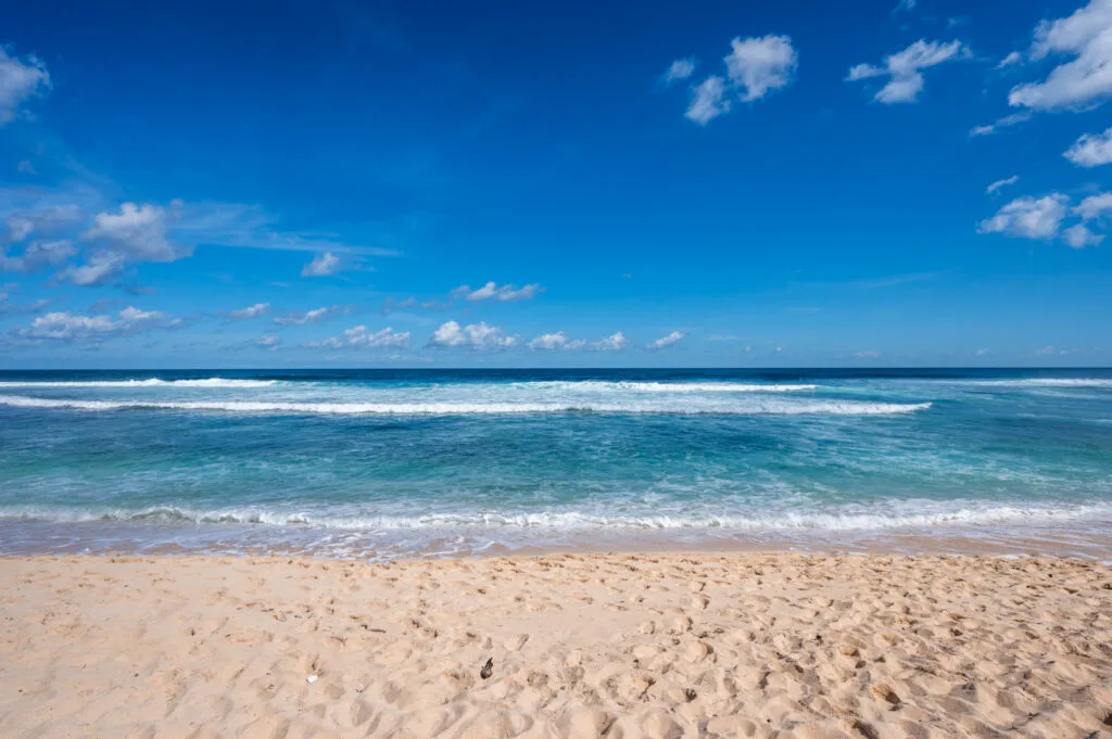 Brandung am Nunggalan Beach