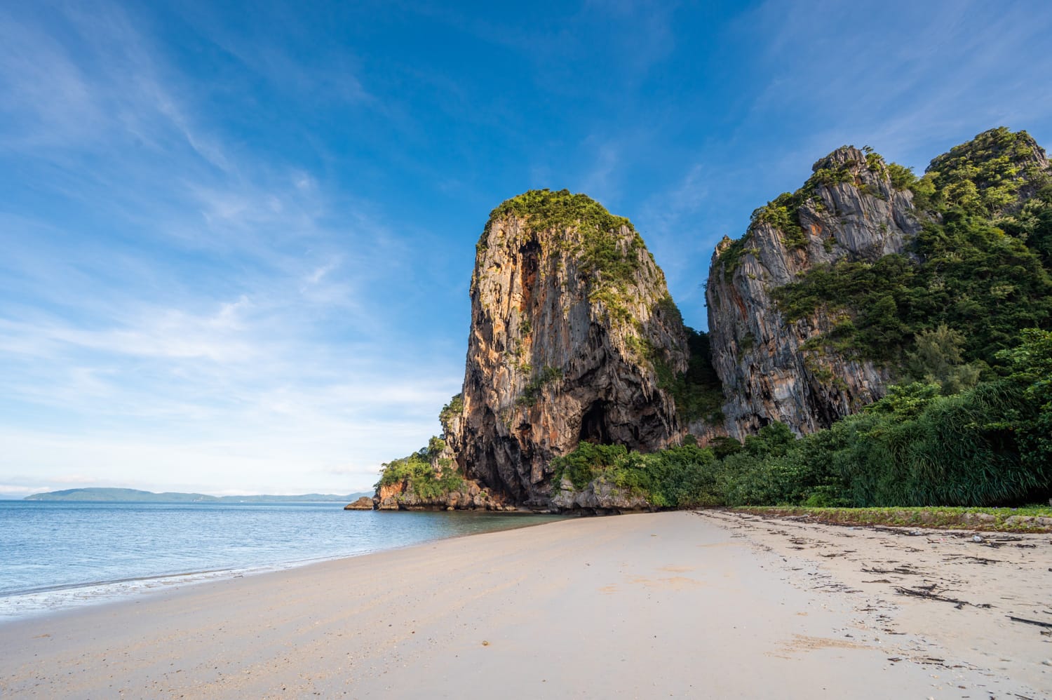 Railay Beach (7) Phra Nang Beach Railay Halbinsel am Morgen