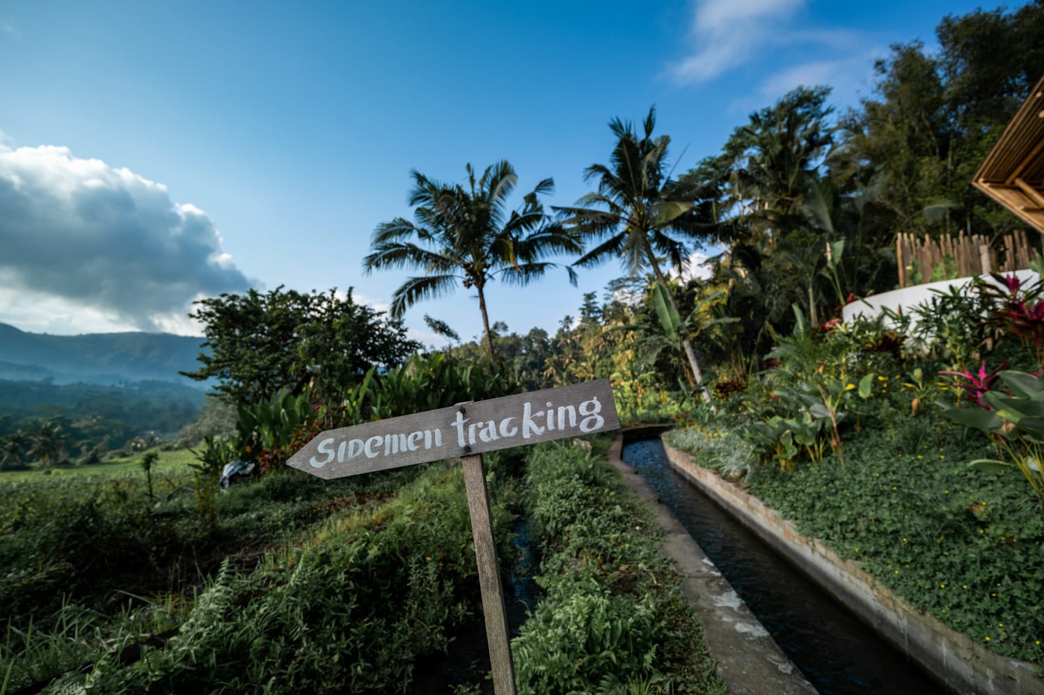 Wanderweg in den Sidemen Rice Terraces