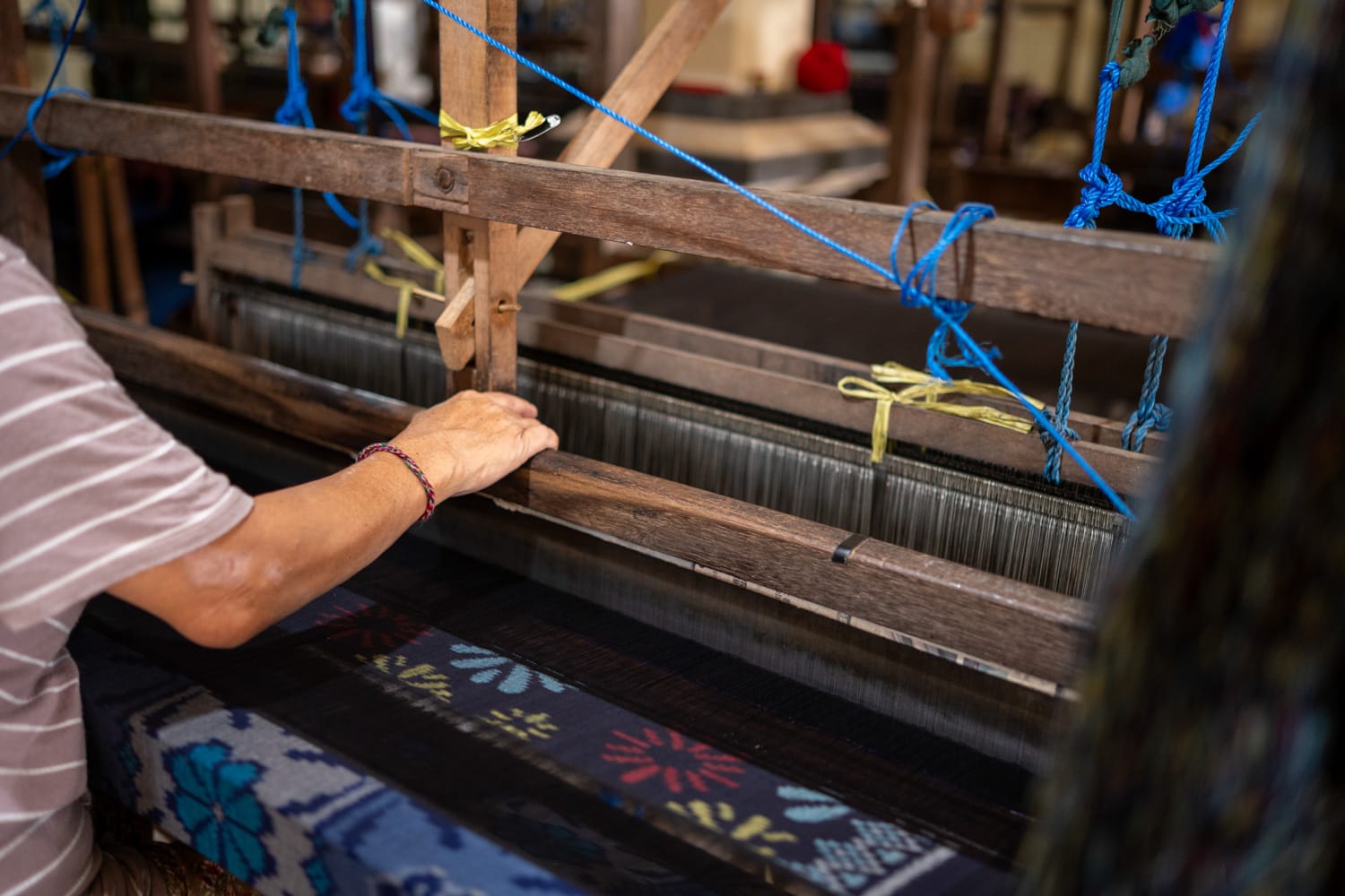 Webstühle im Zentrum von Sidemen auf Bali