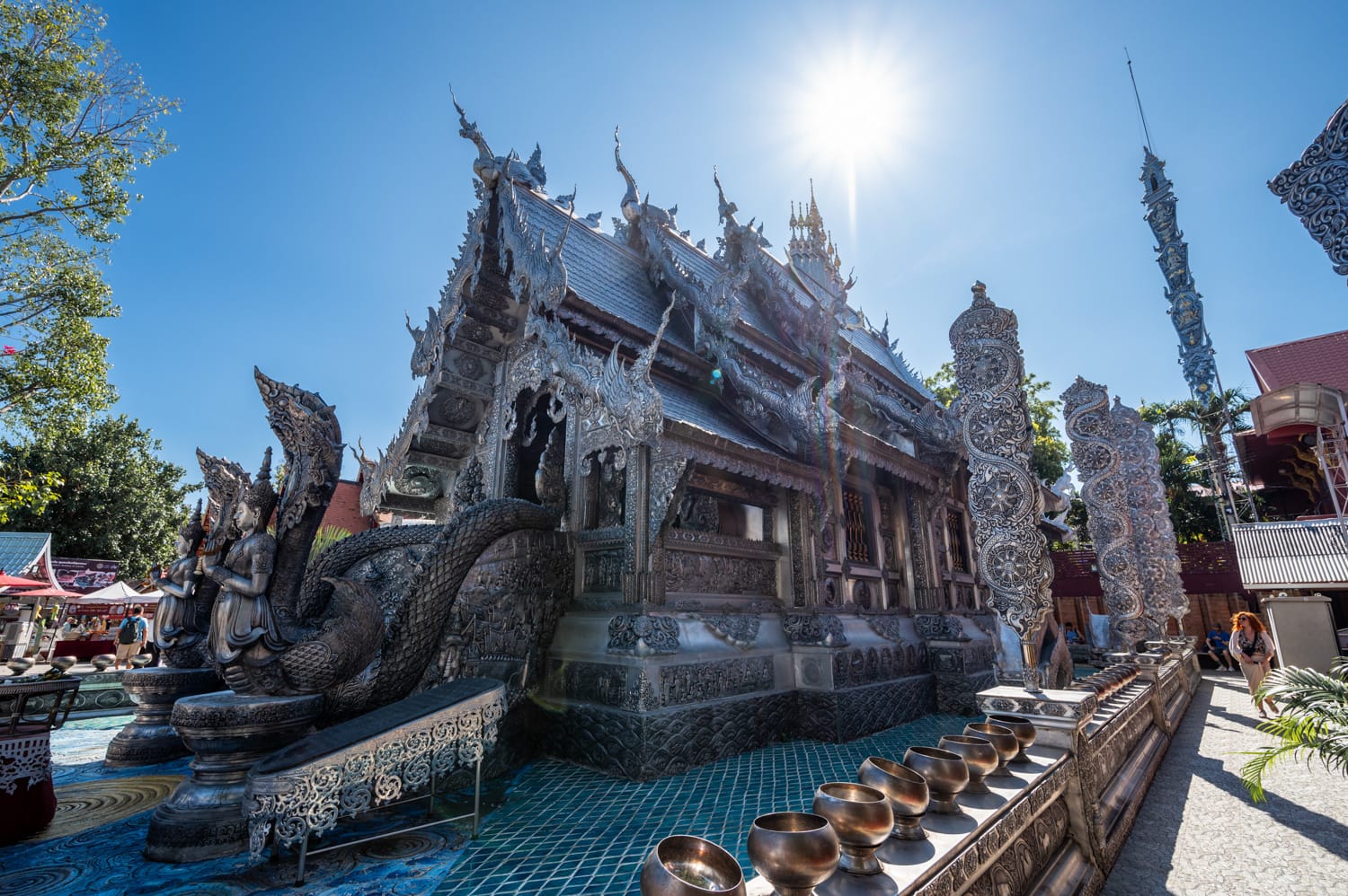 Wat Sri Suphan in Chiang Mai am Mittag
