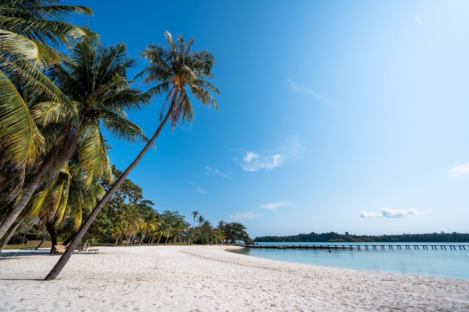 Thailand Rundreise 2 Wochen (14) Weißer Sandstrand auf Koh Kham vor Koh Mak