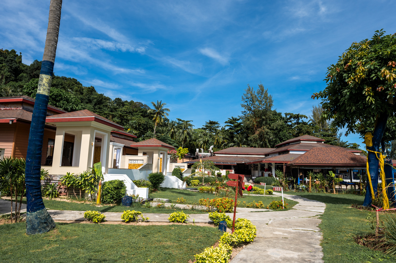 VBM-2317 Bungalows des Fantasy Resort Koh Ngai
