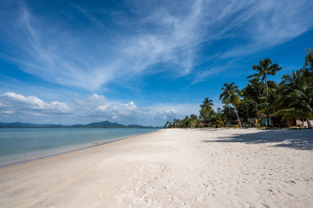 pearl beach koh mook