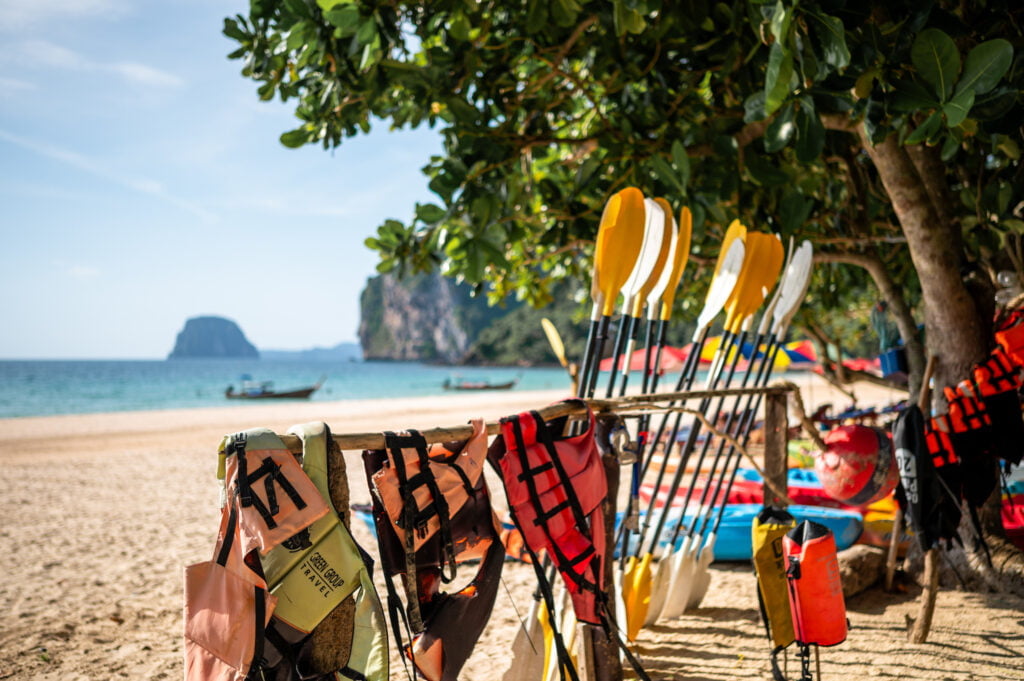 kajakverleih charlie beach koh mook
