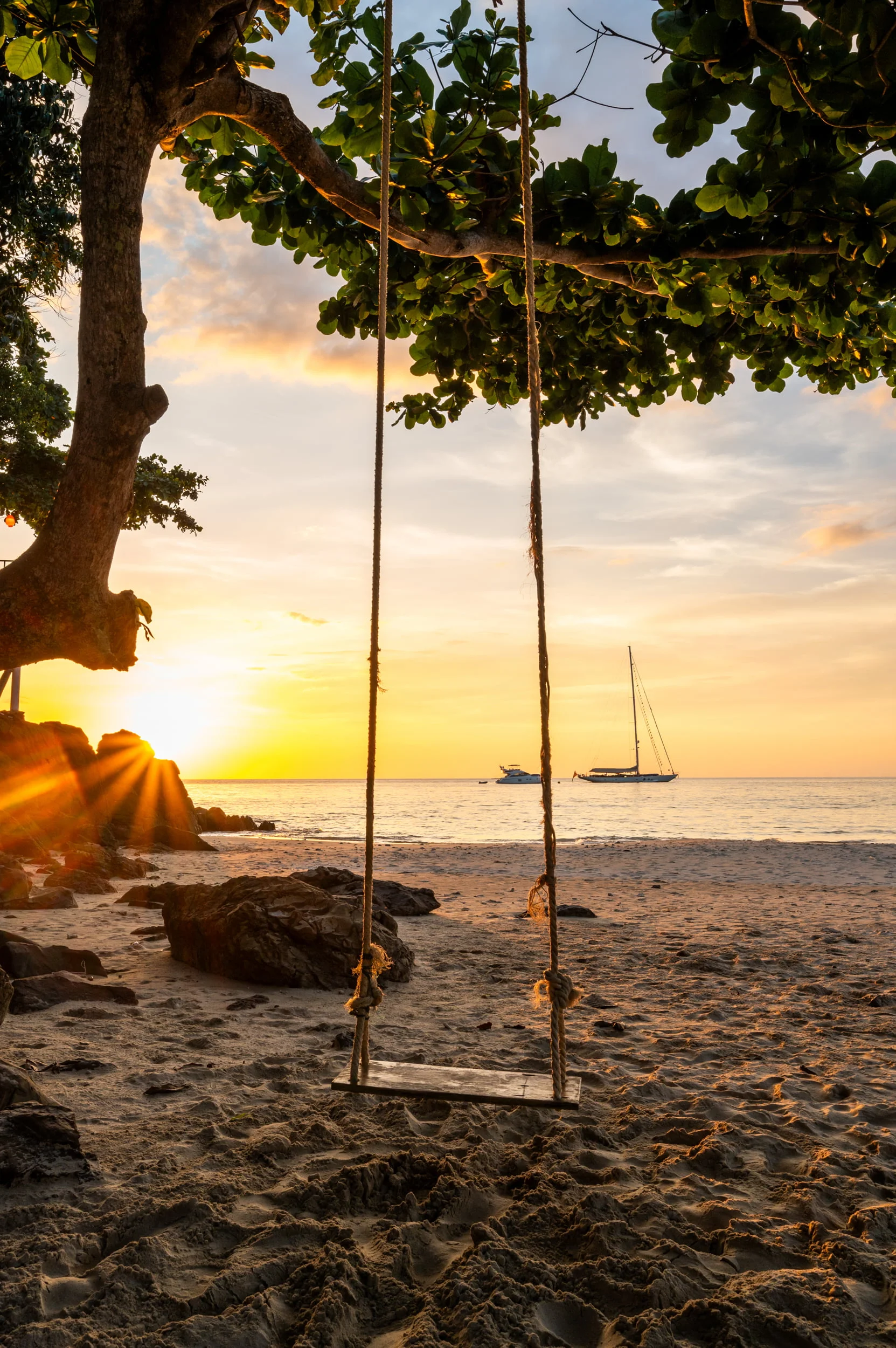 sonnenuntergang charlie beach koh mook sonnenuntergang charlie beach koh mook