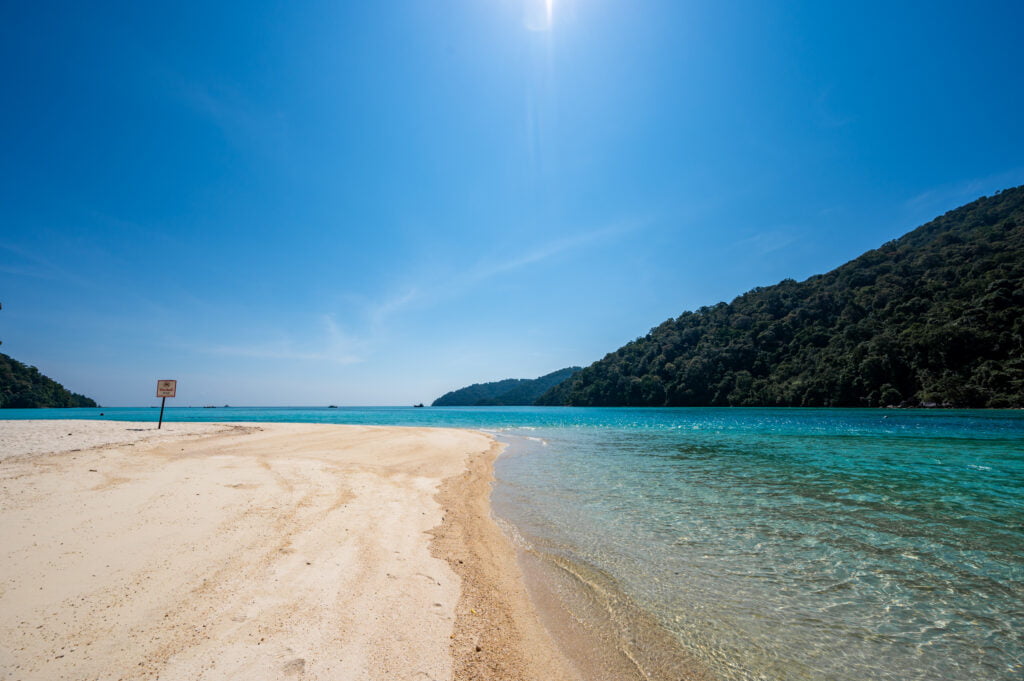 Strand auf den Surin Islands