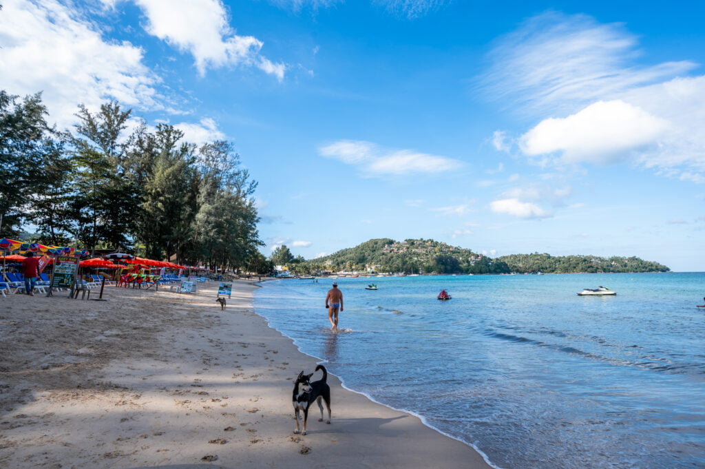 Urlauber am Bang Tao Beach