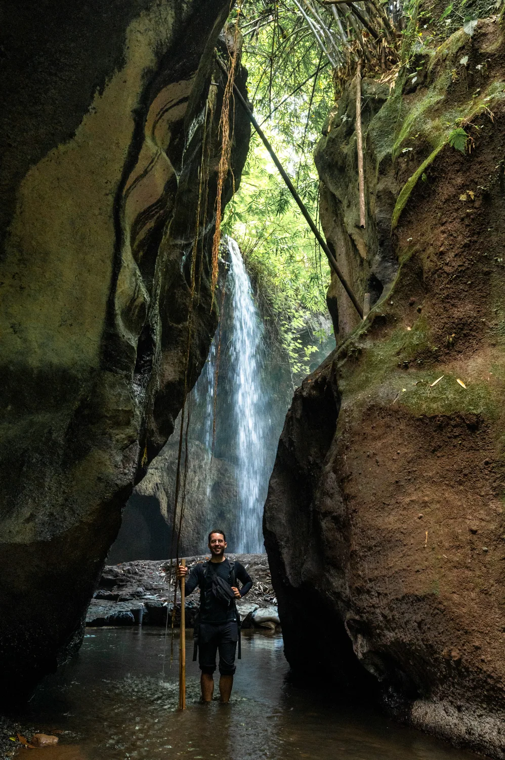 nils alexander kemna am krisik waterfall in der umgebung von ubud