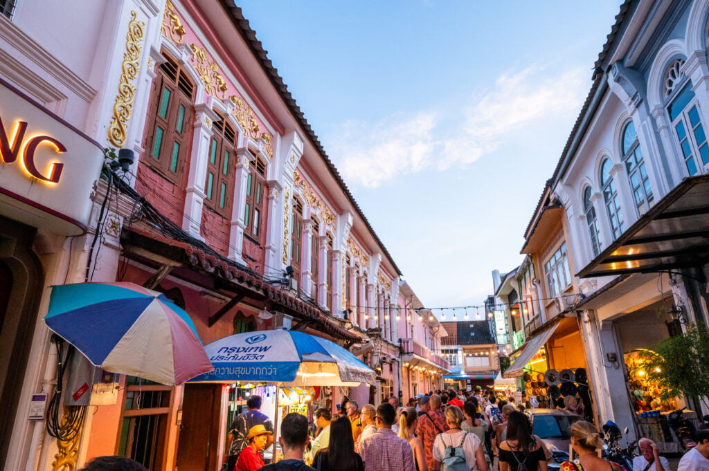 Soi Romanee während der Lard Yai Walking Street