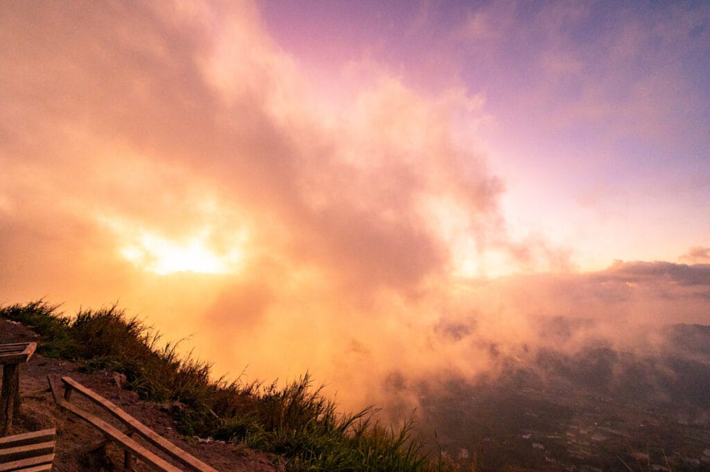 Sonnenuntergang auf dem Mount Batur