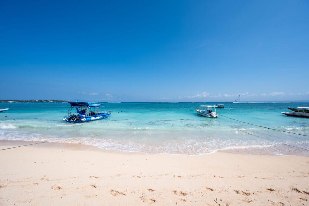 Jungutbatu Beach bei Flut