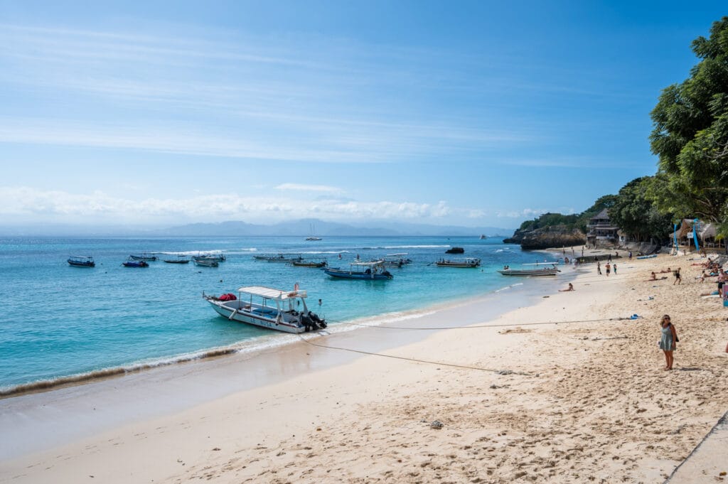 Blick von der Mushroom Bay in Richtung Bali