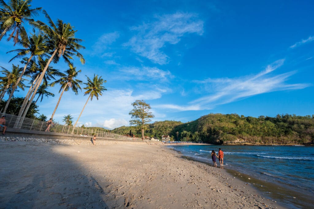 Nördlicher Abschnitt der Crystal Bay zum Sonnenuntergang