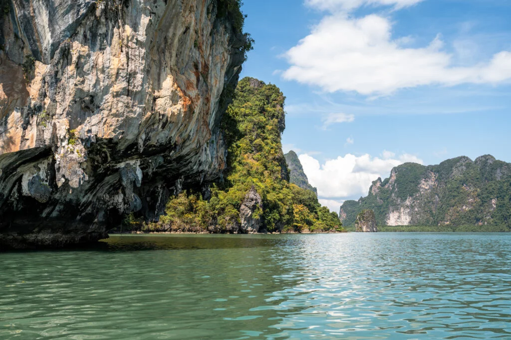 Kalksteininseln in der Phang Nga Bay