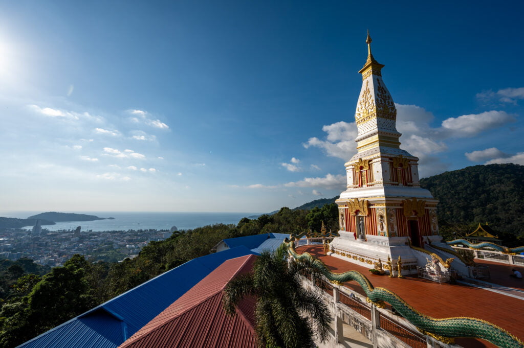 Ausblick über Patong im Wat Doi Thep Nimit