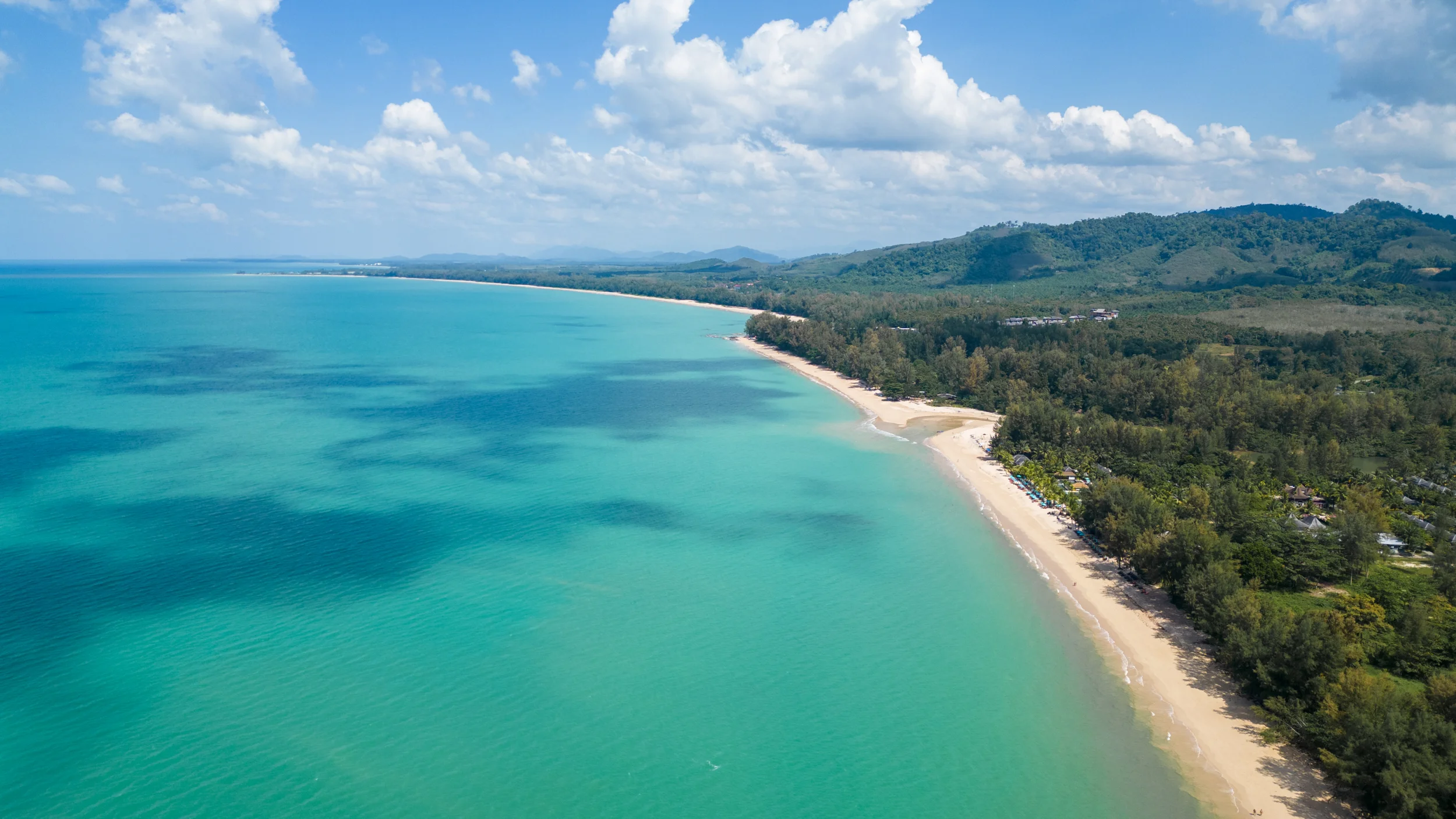 Ausblick auf die Küste von Khao Lak