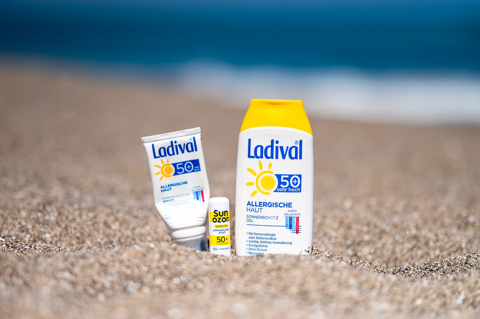 sonnenschutz südostasien creme für gesicht körper und lippen Sonnenschutz für Südostasien am Strand von Canggu auf Bali: Ladival Sonnenschutz-Gel LSF 50 für Körper und Gesicht plus UV-Lippenpflegestift